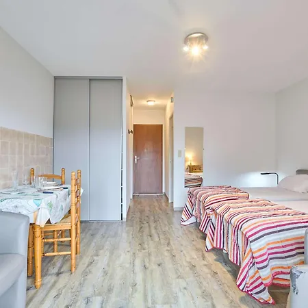 Cosy Pres Des Thermes Avec Wifi Et Parking, Ideal Pour 2 Personnes - Fr-1-841-59 * Казобон